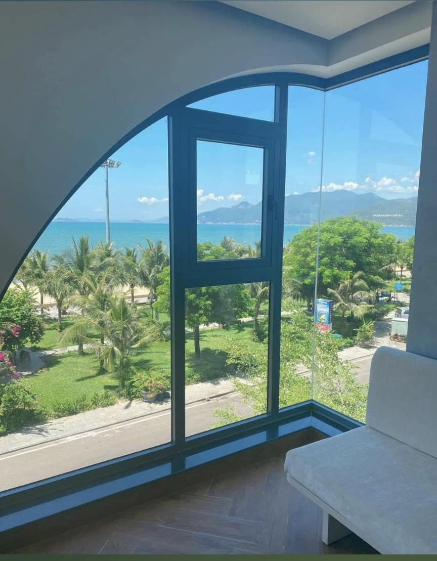 Y'S Sea House Hotel Quy Nhon Eksteriør billede